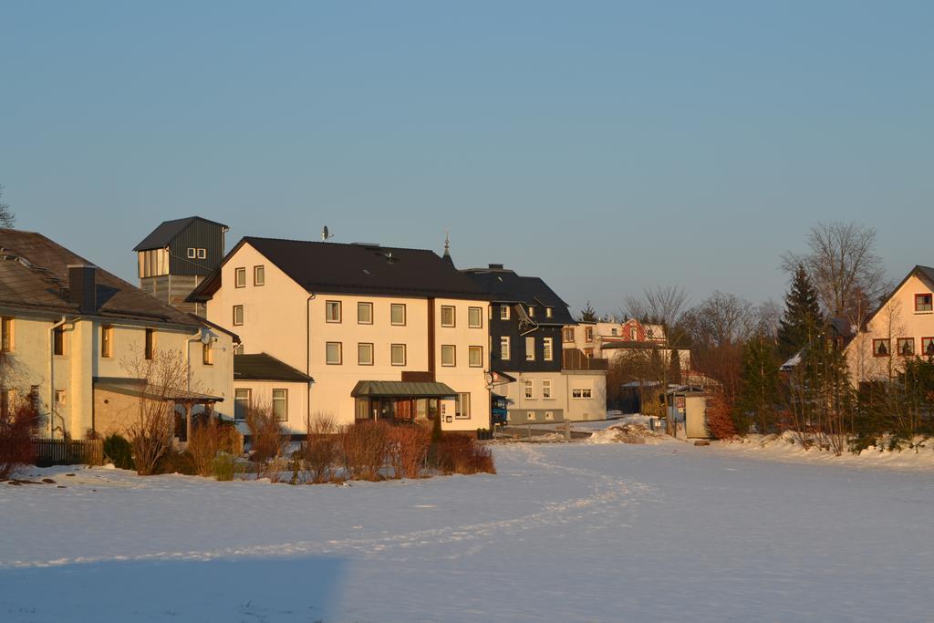 Hotel Gasthof-Pension Leupold Selbitz Exterior foto